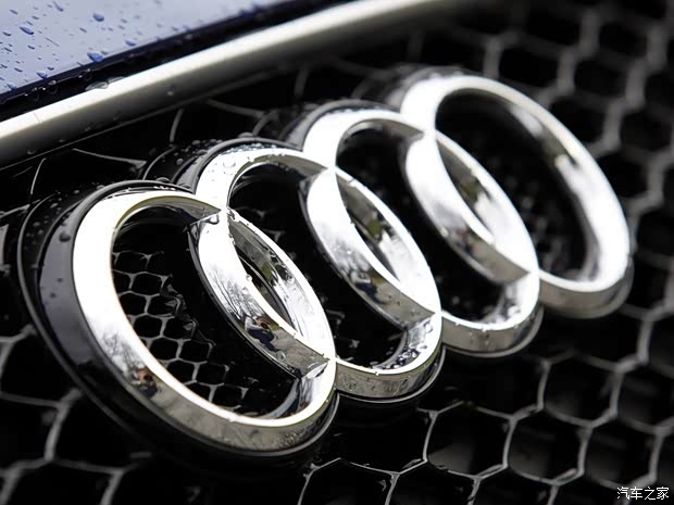 奥迪奥迪RS奥迪TT RS2012款 TT RS 2.5 奥迪奥迪RS奥迪TT RS2012款 TT RS 2.5