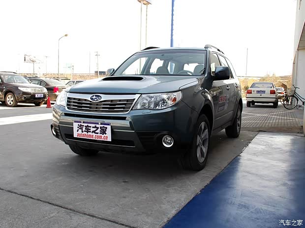 斯巴鲁 森林人 2012款 经典 2.5XT 自动豪华导航版 斯巴鲁 森林人 2012款 经典 2.5XT 自动豪华导航版