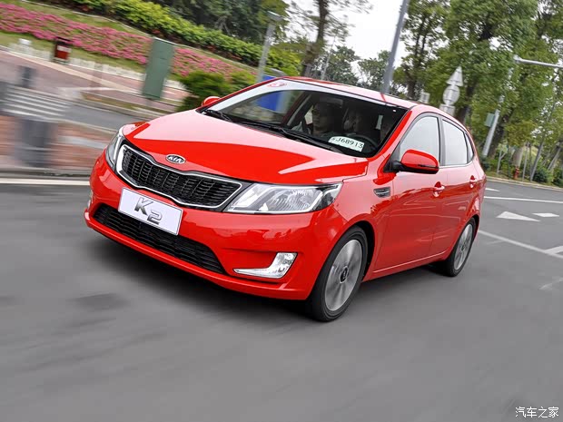 东风悦达起亚 起亚K2 2012款 两厢 1.6L AT Premium 东风悦达起亚 起亚K2 2012款 两厢 1.6L AT Premium