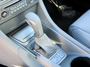 雪铁龙C5 2013款 2.0L 自动尊享型