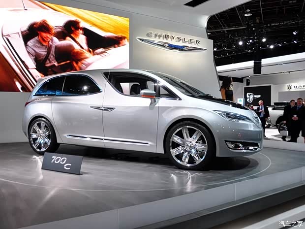 克萊斯勒(進(jìn)口) 克萊斯勒700C 2012款 基本型