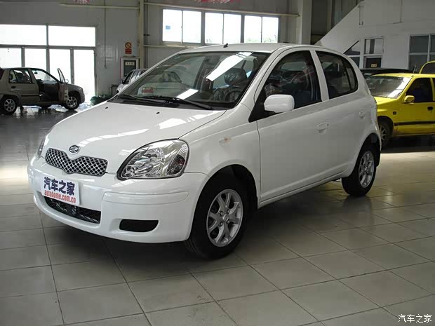 天津一汽 威姿 2011款 1.3L 手動豪華型