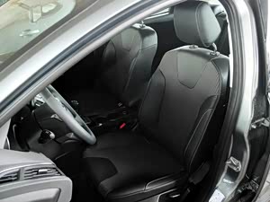 ����˹2012�� ���� 1.6L MT������