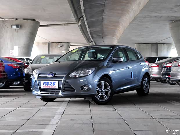 ����˹2012�� ���� 1.6L MT������