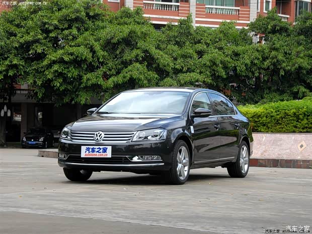 一汽-大众 迈腾 2012款 改款 1.8TSI 舒适型 一汽-大众 迈腾 2012款 改款 1.8TSI 舒适型
