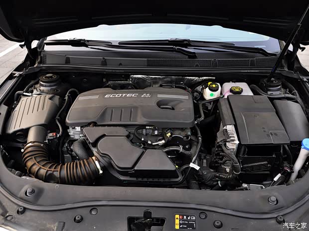 上汽集團(tuán) 榮威950 2012款 2.4L 豪華行政版