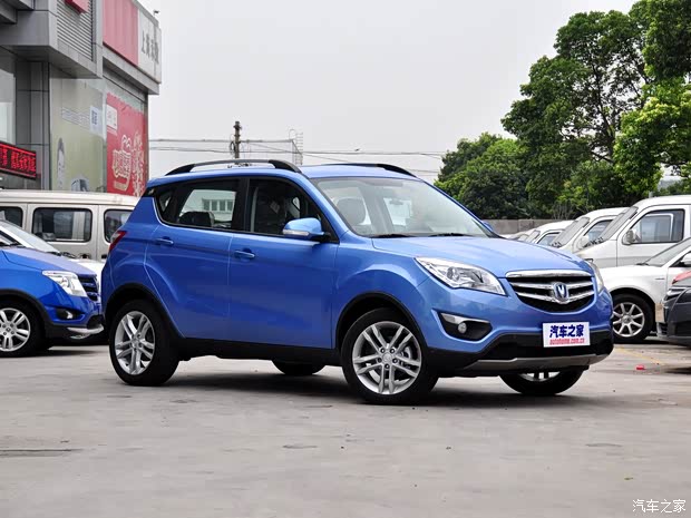 长安长安汽车长安CS352012款 1.6L 手动豪华型 长安长安汽车长安CS352012款 1.6L 手动豪华型