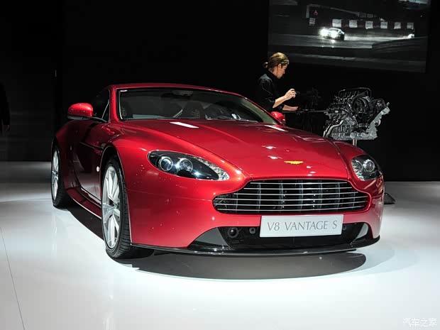 阿斯顿·马丁 V8 Vantage 2012款 龙年88中国限量版