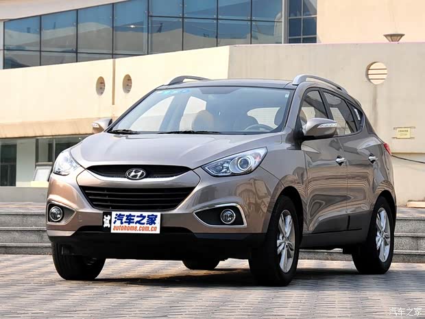 現(xiàn)代北京現(xiàn)代北京現(xiàn)代ix352012款 2.4L 自動(dòng)四驅(qū)領(lǐng)航版GLS