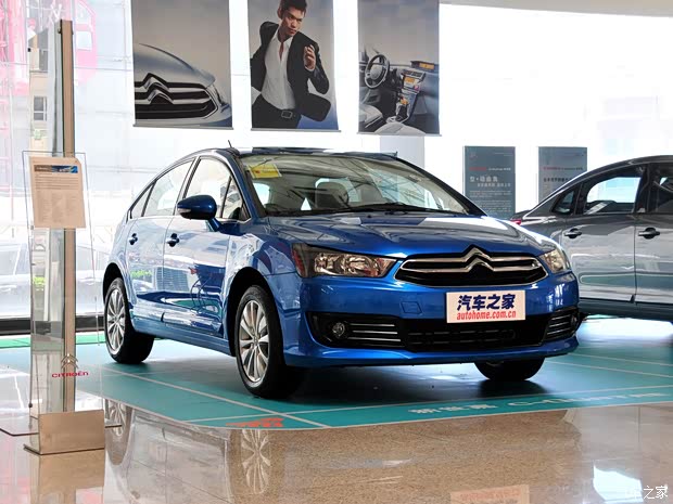 雪铁龙东风雪铁龙世嘉2012款 两厢 1.6L 自动乐享型