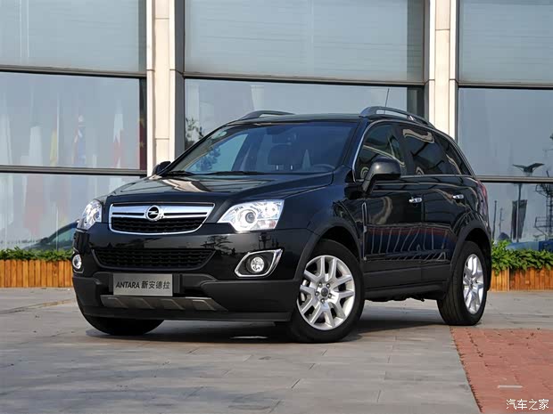 歐寶歐寶安德拉2012款 2.4L 兩驅(qū)豪華版 歐寶歐寶安德拉2012款 2.4L 兩驅(qū)豪華版