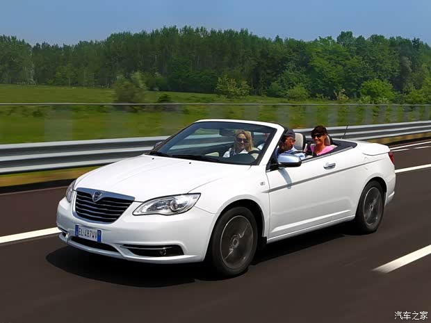 藍(lán)旗亞 Flavia 2013款 基本型