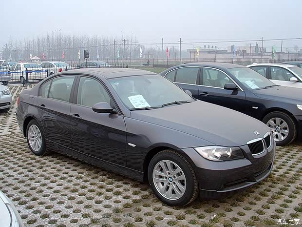 宝马(进口) 宝马3系(进口) 2005款 E90 320i 宝马(进口) 宝马3系(进口) 2005款 E90 320i