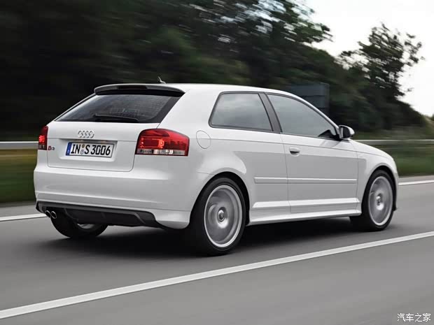 奥迪(进口) 奥迪S3 2006款 S3 2.0T