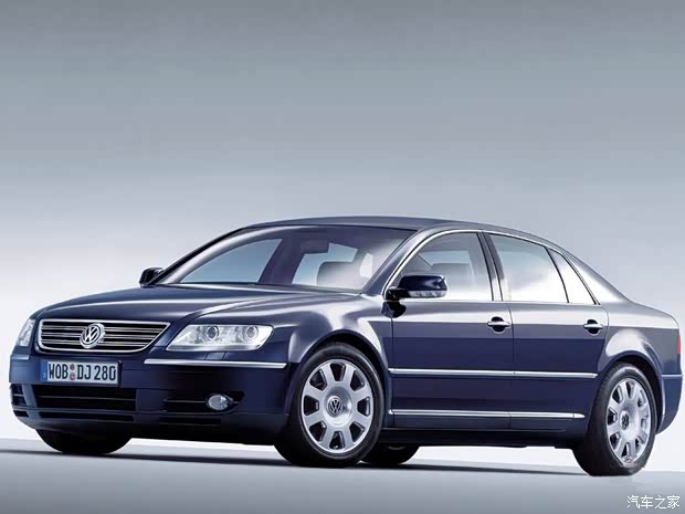 大眾(進(jìn)口) 輝騰 2004款 6.0L W12 大眾(進(jìn)口) 輝騰 2004款 6.0L W12