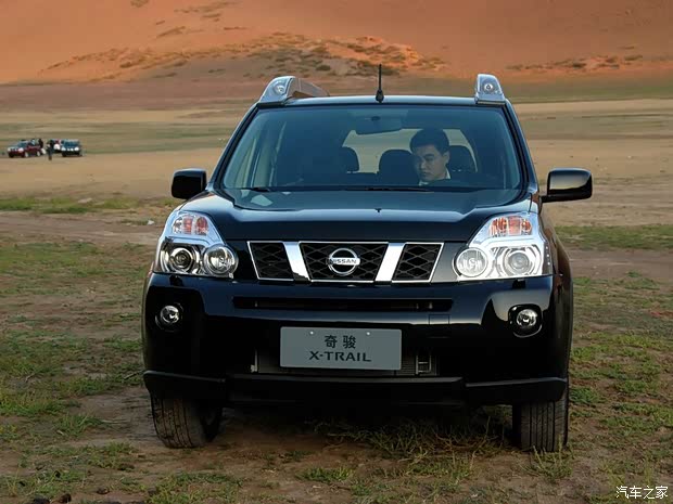 東風日產 奇駿 2008款 2.5L XV CVT 4WD 東風日產 奇駿 2008款 2.5L XV CVT 4WD