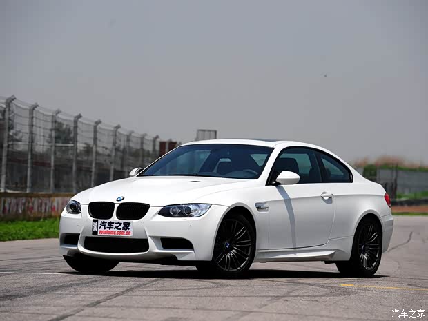 宝马M 宝马M3 2009款 M3双门轿跑车 宝马M 宝马M3 2009款 M3双门轿跑车