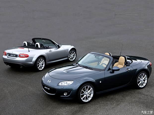 馬自達(dá)(進(jìn)口) 馬自達(dá)MX-5 2009款 2.0