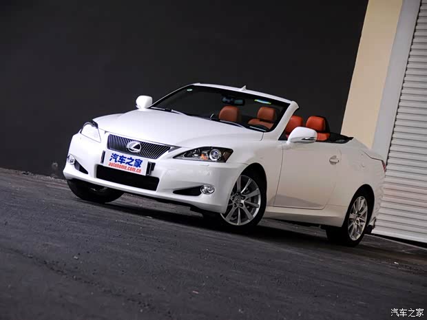 雷克萨斯 雷克萨斯IS 2011款 250C 雷克萨斯 雷克萨斯IS 2011款 250C