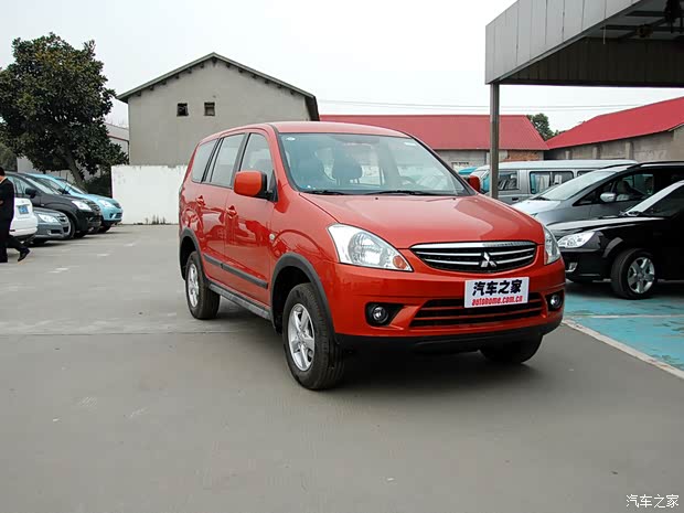 東南汽車(chē) 君閣 2008款 2.0L 自動(dòng)擋豪華型