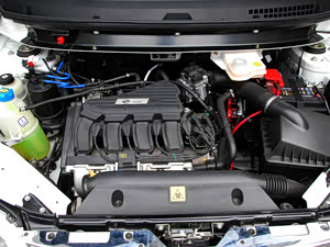 众泰M300 2010款 1.6L 汽油基本型6座