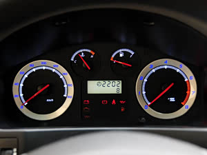 ��̩5008 2010�� 1.3L �ֶ���׼��