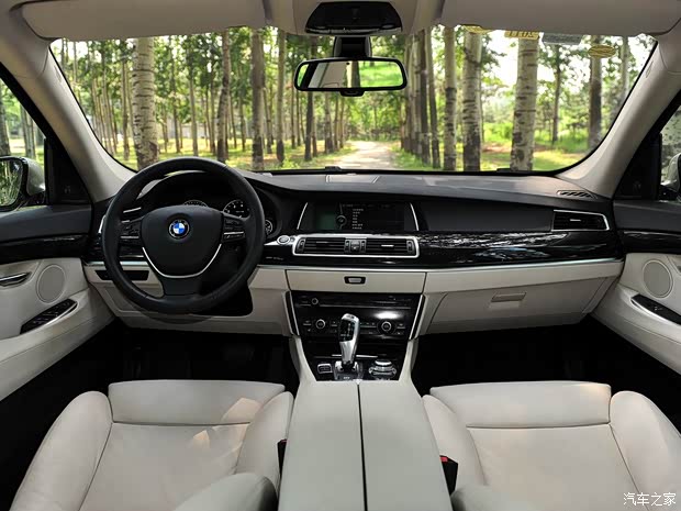 寶馬(進(jìn)口) 寶馬5系GT 2010款 550i 豪華型 寶馬(進(jìn)口) 寶馬5系GT 2010款 550i 豪華型