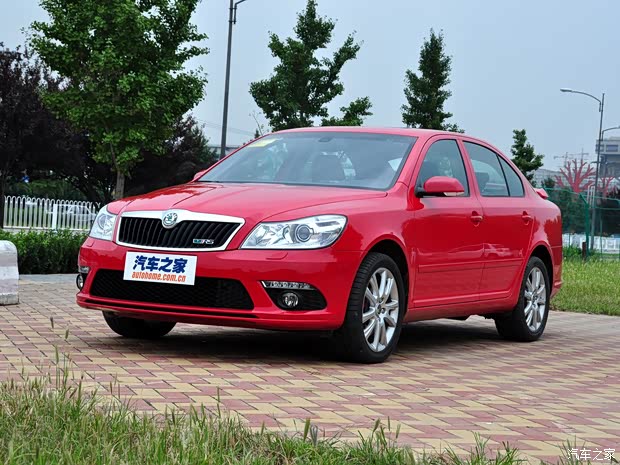 上汽斯柯达 明锐 2010款 2.0TSI RS