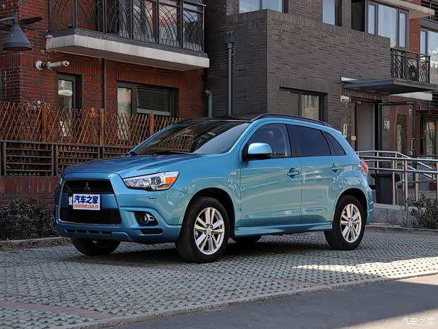 三菱(进口) ASX劲炫(进口) 2011款 2.0四驱劲酷版