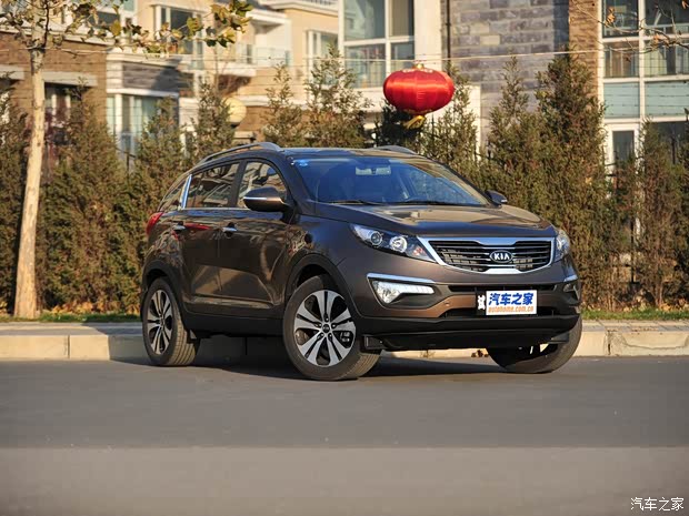 起亚 智跑 2011款 2.4L 自动四驱版Premium 起亚 智跑 2011款 2.4L 自动四驱版Premium