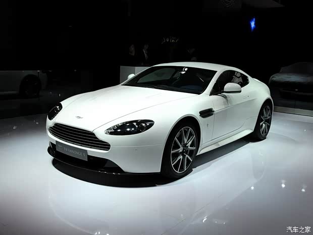 阿斯顿·马丁 V8 Vantage 2012款 4.7L S Coupe 阿斯顿·马丁 V8 Vantage 2012款 4.7L S Coupe
