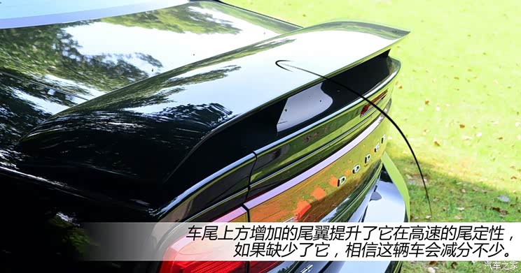 道奇SRTCharger SRT2012款 6.4L SRT8