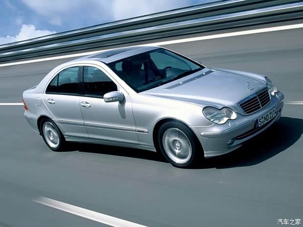 奔馳(進(jìn)口) 奔馳C級(jí)(進(jìn)口) 2006款 C 230 時(shí)尚型