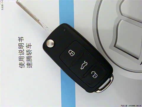 2012款 1.4TSI 手动豪华型 2012款 1.4TSI 手动豪华型