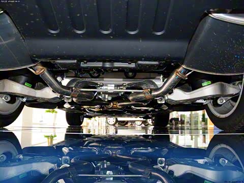 2013款 NA 5.0 V8 Vogue SE 2013款 NA 5.0 V8 Vogue SE