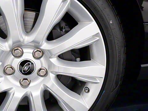 2013款 NA 5.0 V8 Vogue SE 2013款 NA 5.0 V8 Vogue SE