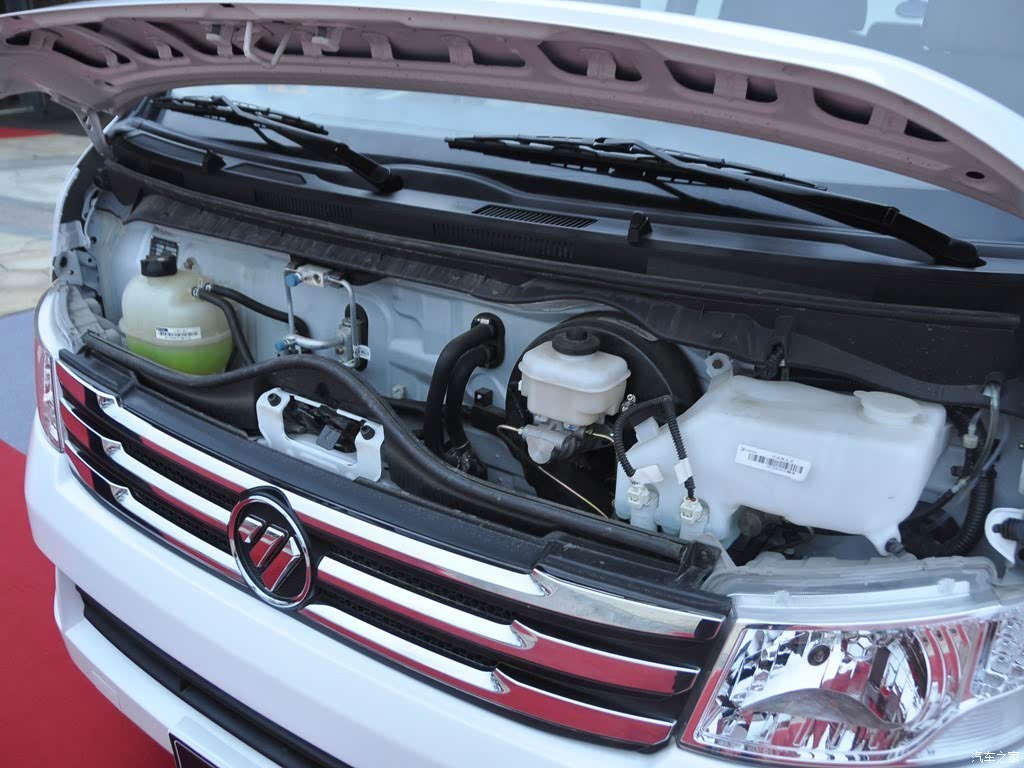 福田汽车 蒙派克s 2013款 2.8t新干线豪华型 柴油长轴