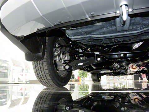 2014款 运动版 1.5T 手动两驱精英型 2014款 运动版 1.5T 手动两驱精英型