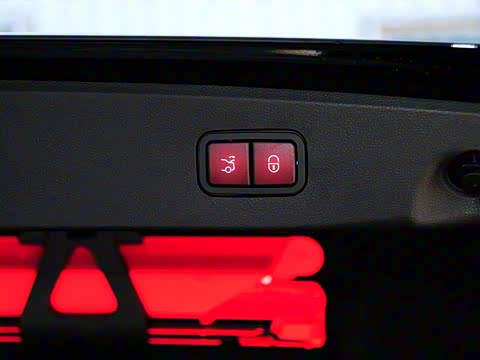 2014款 改款 E 300 L 2014款 改款 E 300 L