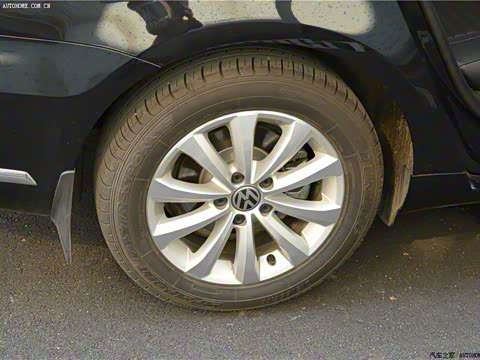 2013款 1.8TSI 豪华型 2013款 1.8TSI 豪华型