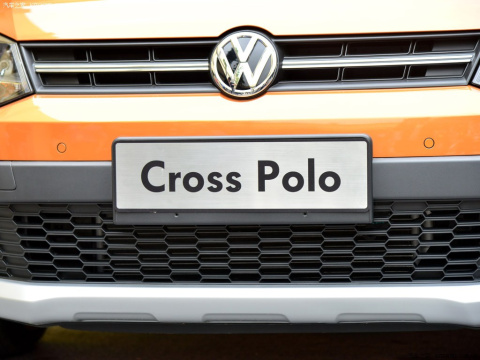 2014 1.6L Cross Polo Զ