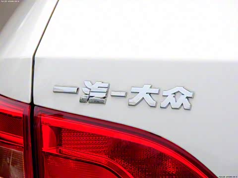 2014款 改款 1.6L 自动时尚型 2014款 改款 1.6L 自动时尚型