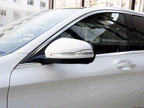 2015款 C 200 L 运动型 2015款 C 200 L 运动型