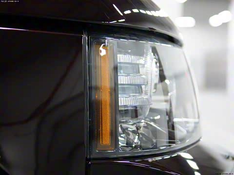 2012款 5.0 SC V8 巅峰创世典藏版 2012款 5.0 SC V8 巅峰创世典藏版