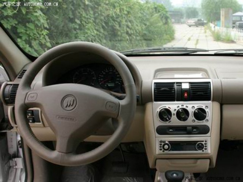 2004 Sedan 1.6 SE AT