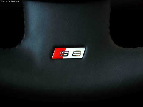 2009 S8 5.2 FSI quattro