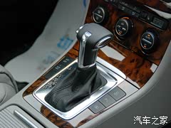 大众一汽-大众迈腾2009款 2.0TSI DSG豪华型