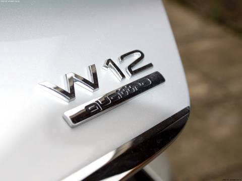 2011 A8L W12 6.3 FSI quattro