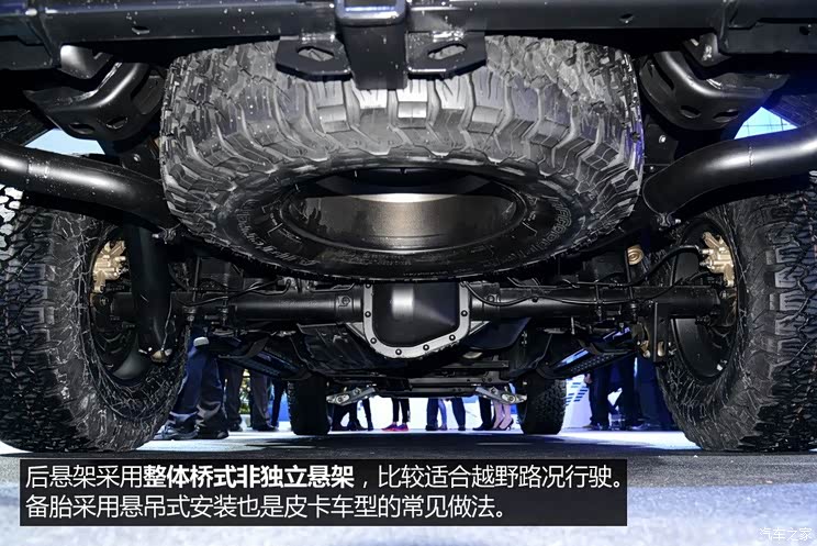 配10挡变速箱 实拍全新福特f-150猛禽