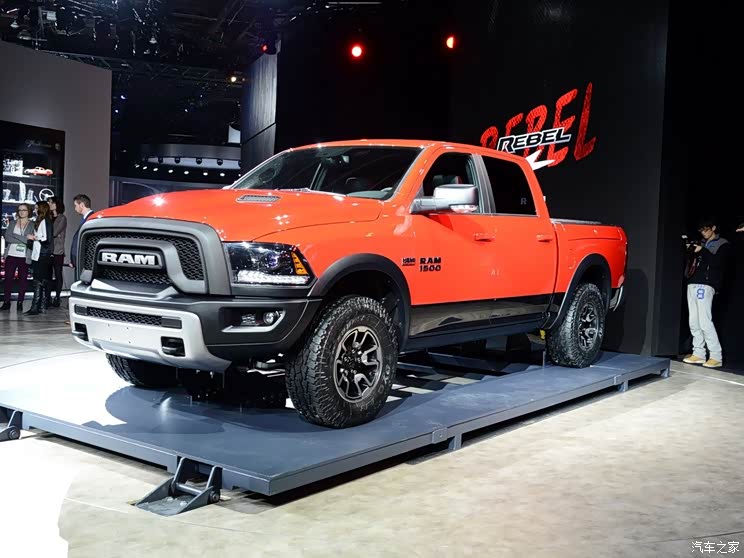 ����(����) ����Ram 2015�� 1500 Rebel